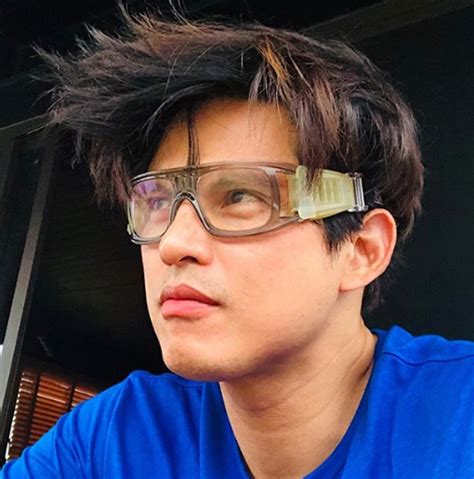 Zoren Legaspi (Zoren Legaspi) .